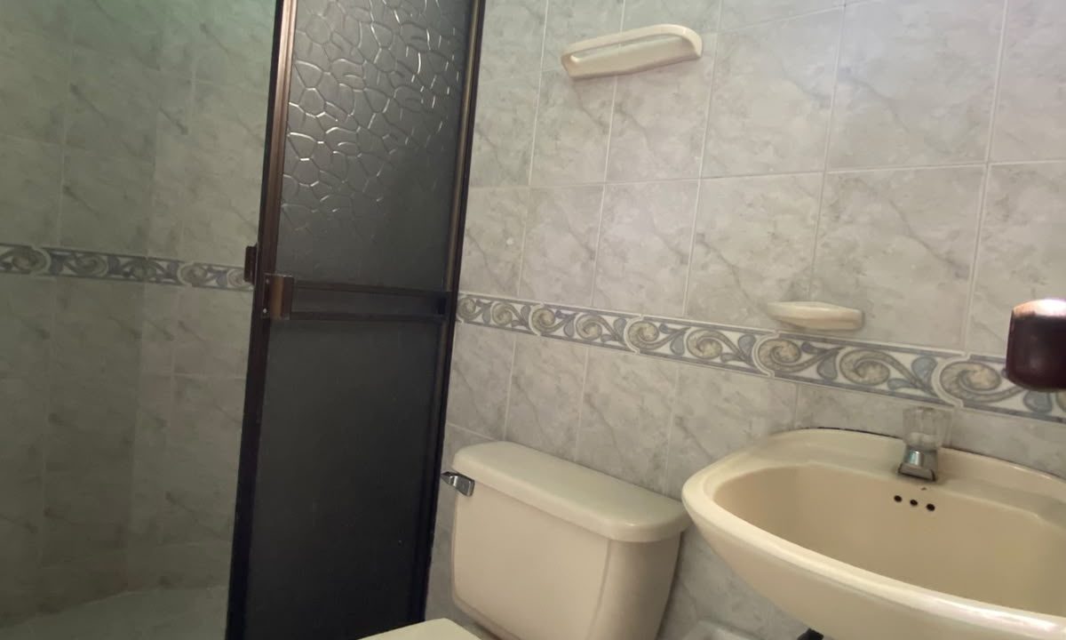 128f4031-1217-42ca-957f-f3dbe26af11d