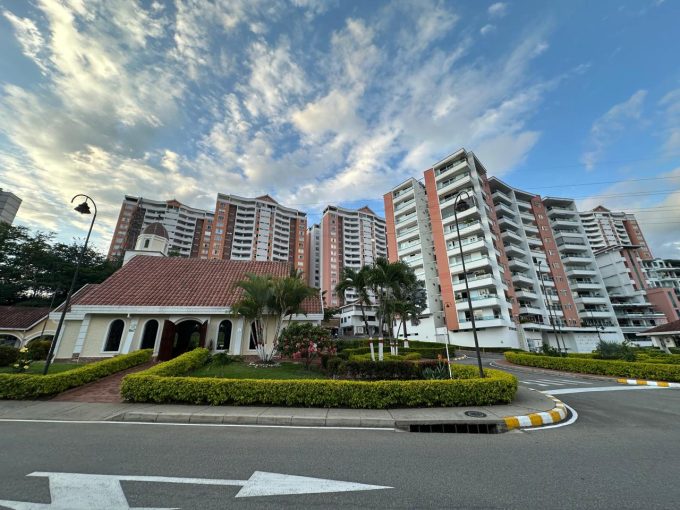 APARTAMENTO EN VENTA EN EL ANILLO VIAL