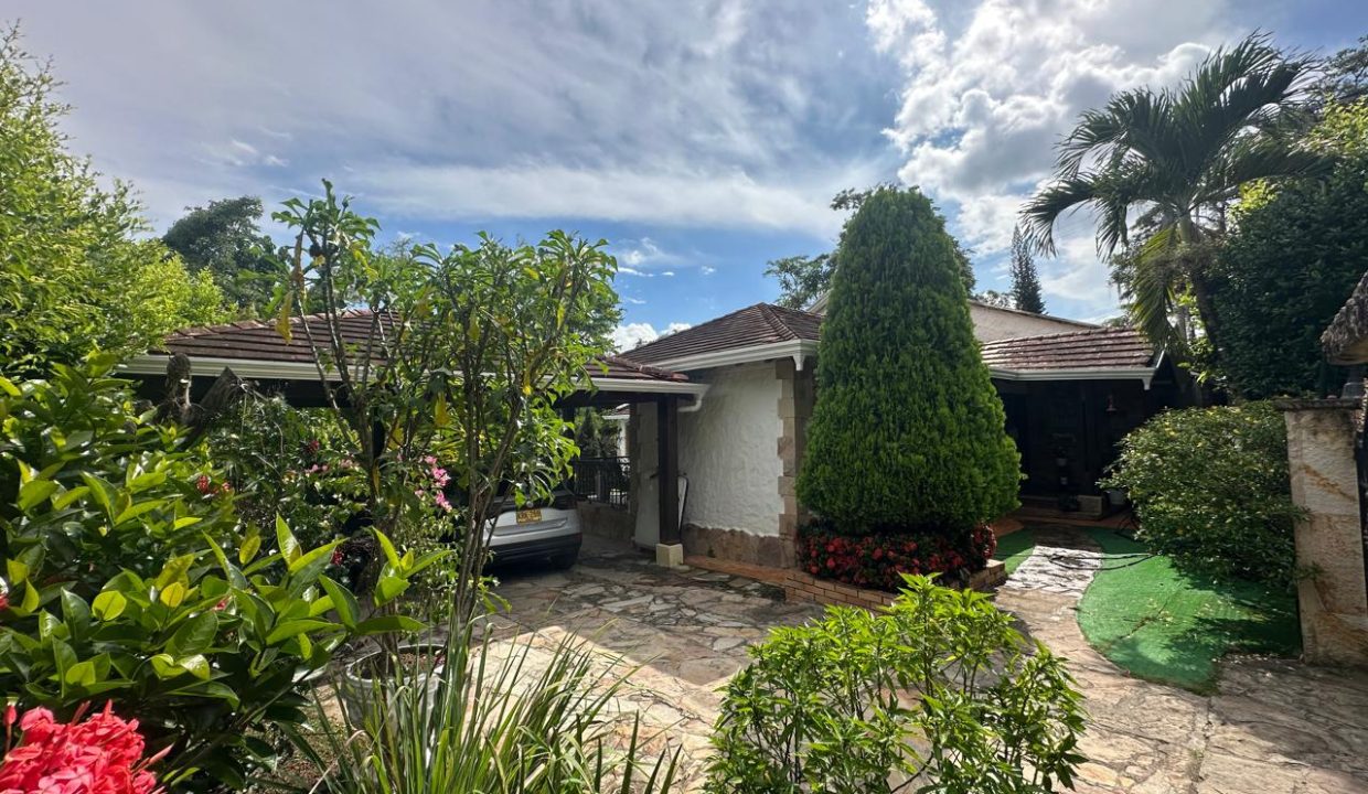 WhatsApp_Image_2025-06-28_at_8.30.56_AM_1