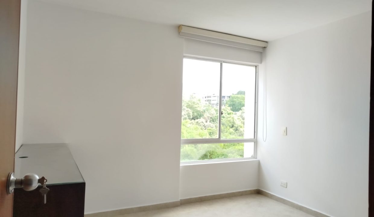 WhatsApp Image 2025-09-24 at 3.06.20 PM(1)