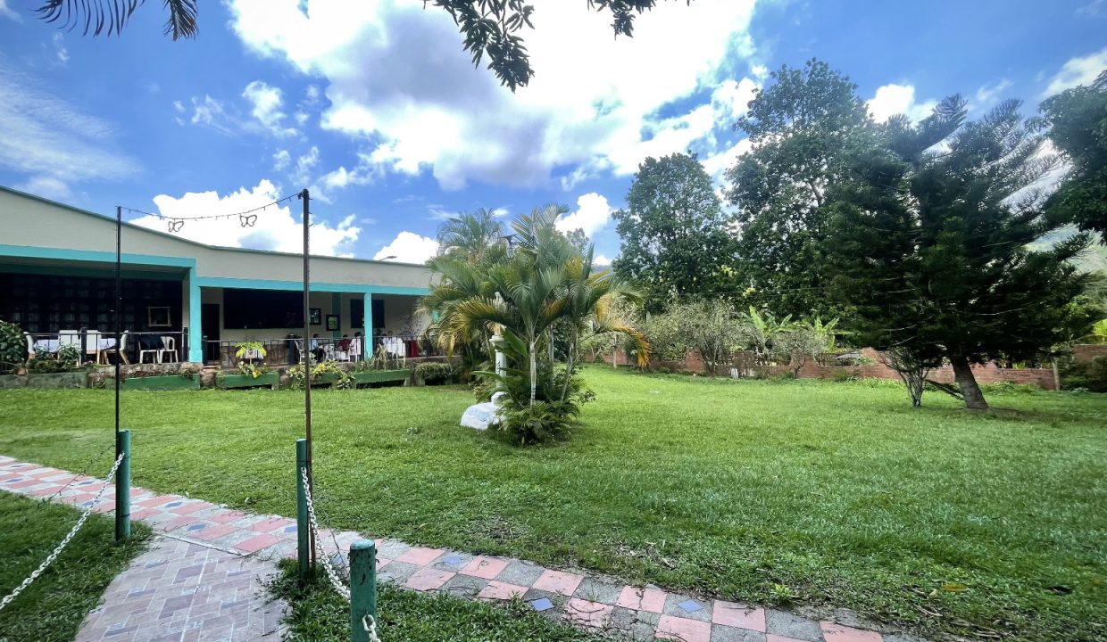 WhatsApp_Image_2025-08-14_at_8.53.29_AM1