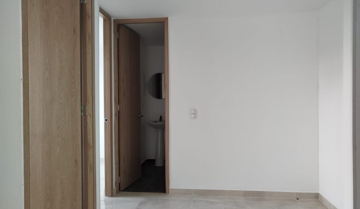 WhatsApp_Image_2025-09-10_at_5.06.19_PM_5