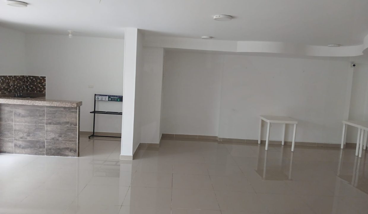 WhatsApp_Image_2025-09-17_at_10.55.22_3_922hotg