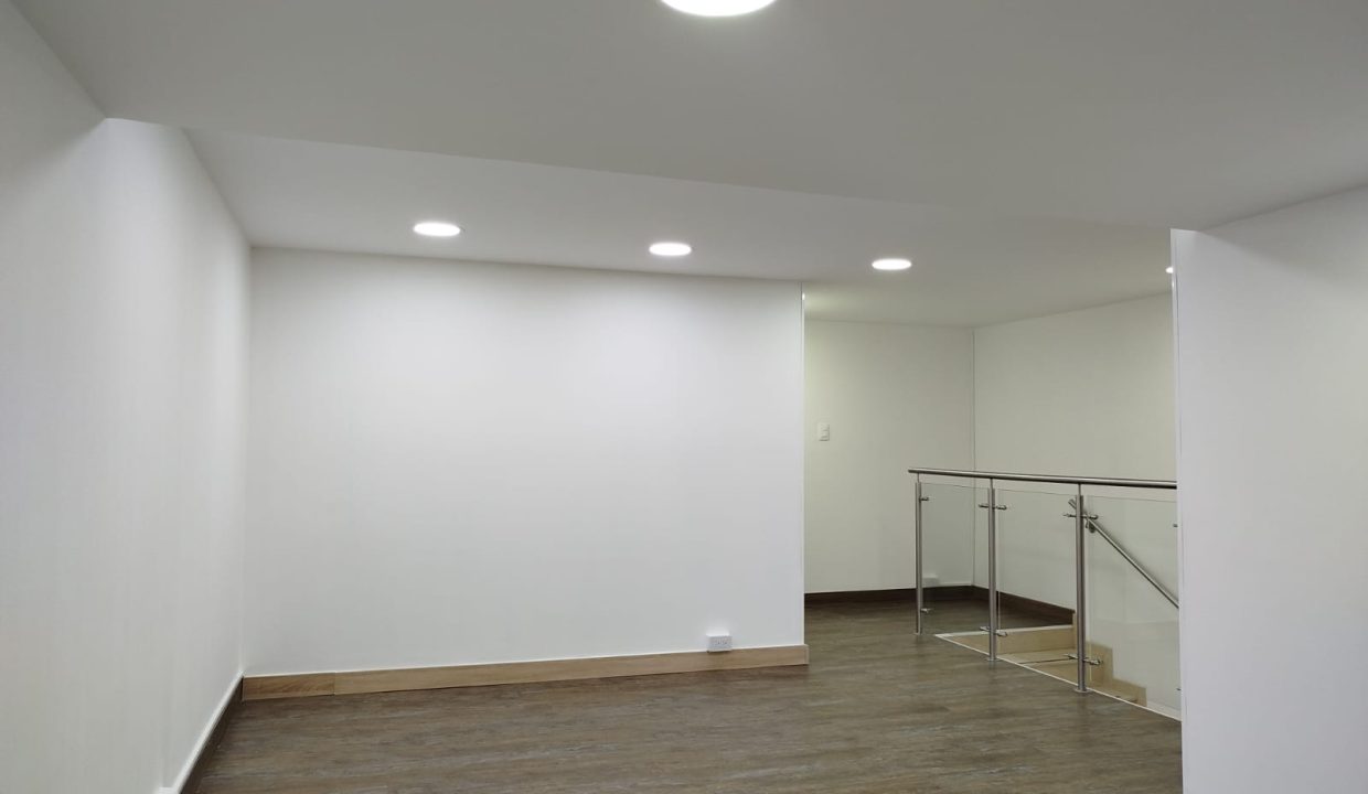 WhatsApp_Image_2025-10-02_at_3.13.41_PM_1