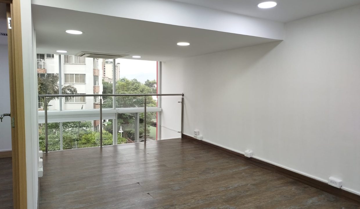 WhatsApp_Image_2025-10-02_at_3.13.41_PM_2