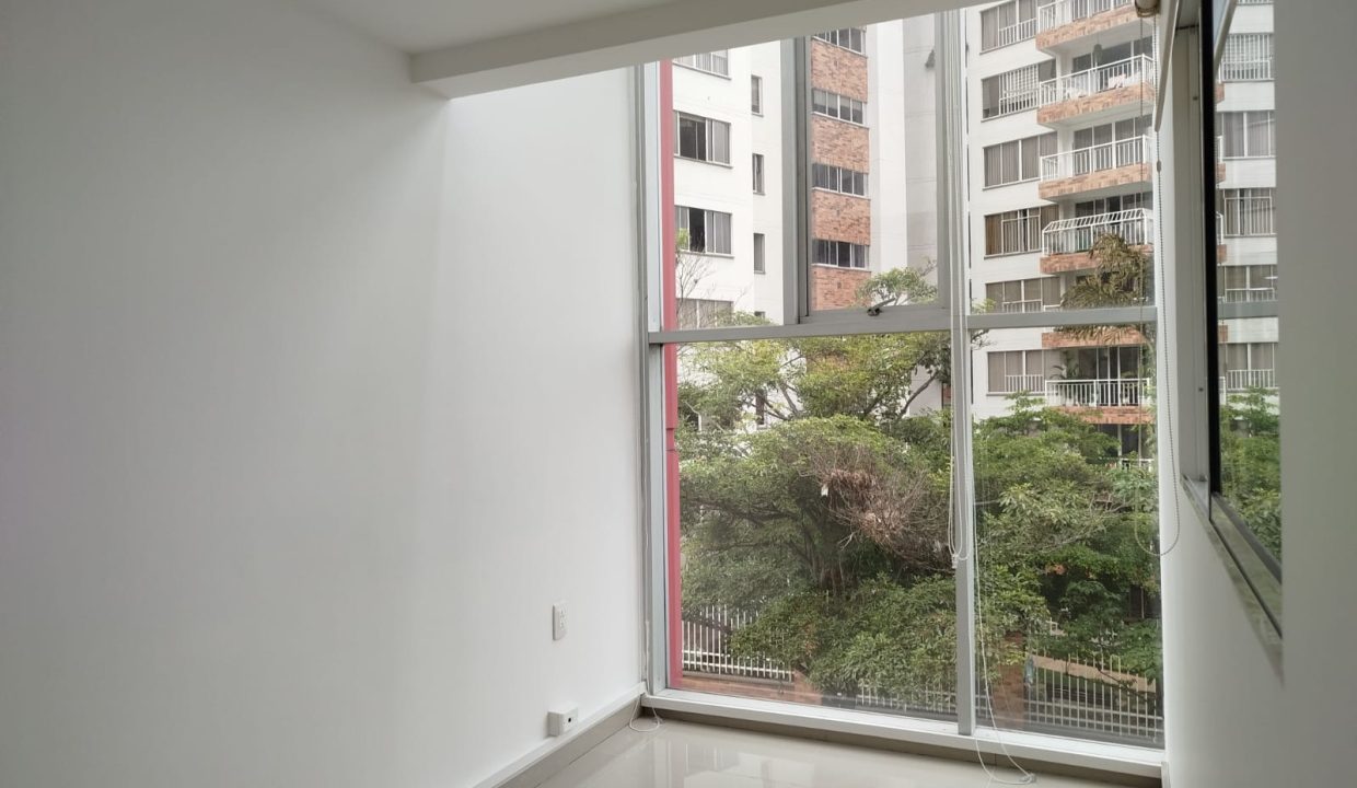 WhatsApp_Image_2025-10-02_at_3.13.42_PM_2