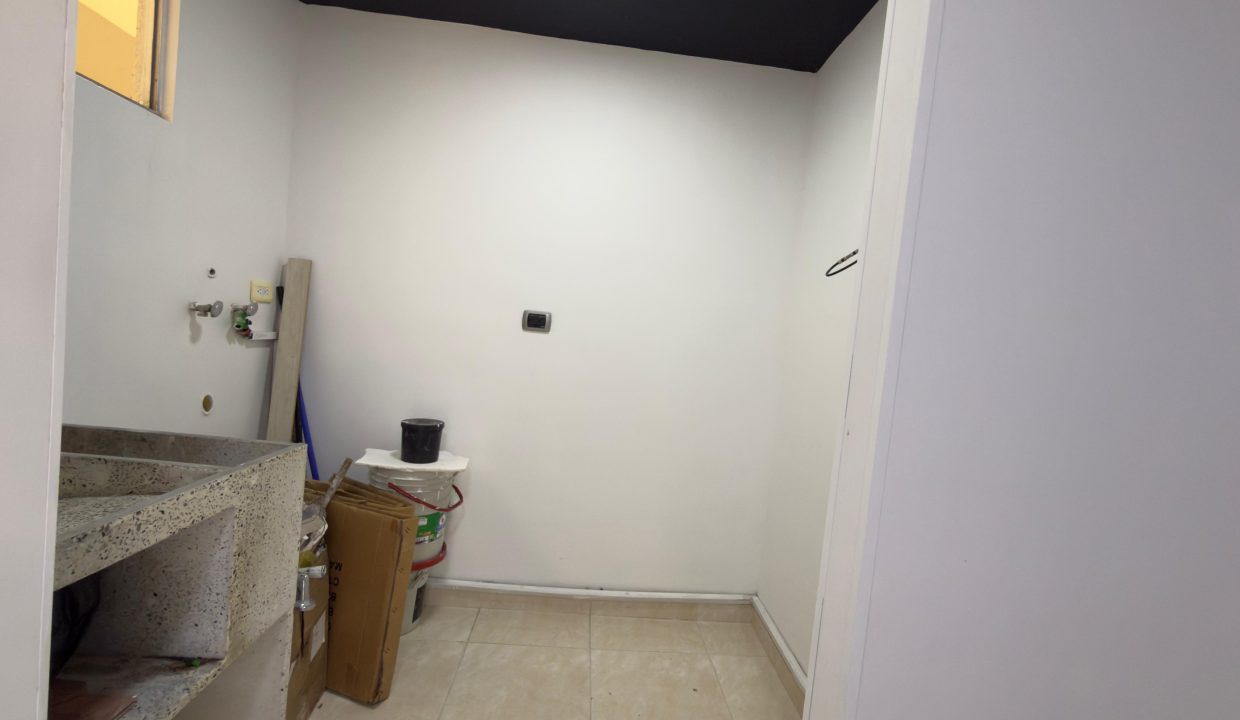 WhatsApp_Image_2025-10-21_at_11.30.08_AM