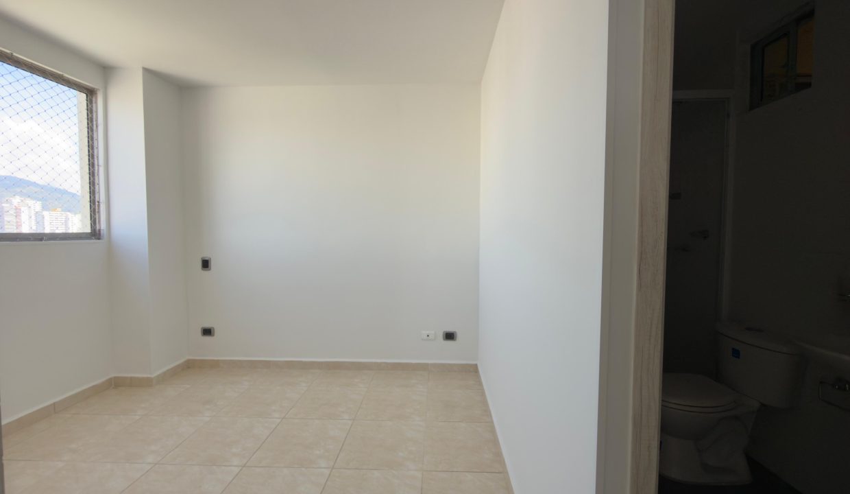 WhatsApp_Image_2025-10-21_at_11.34.09_AM_1