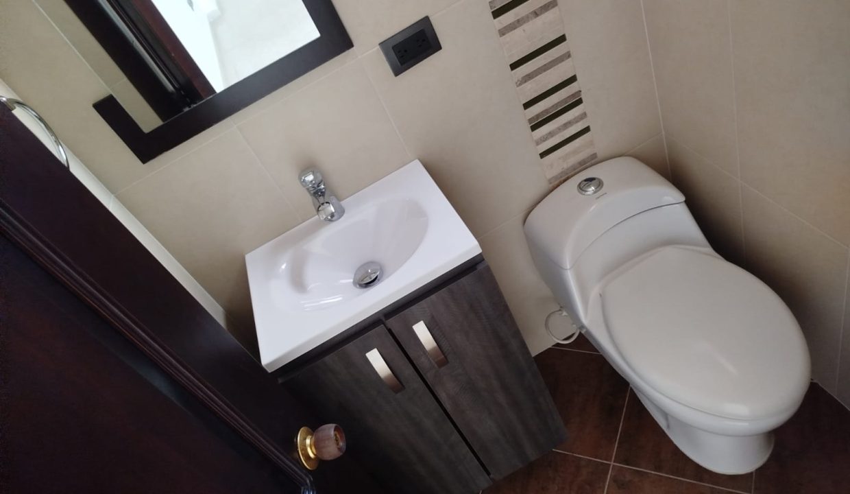 WhatsApp_Image_2024-09-12_at_11.44.34_AM_1