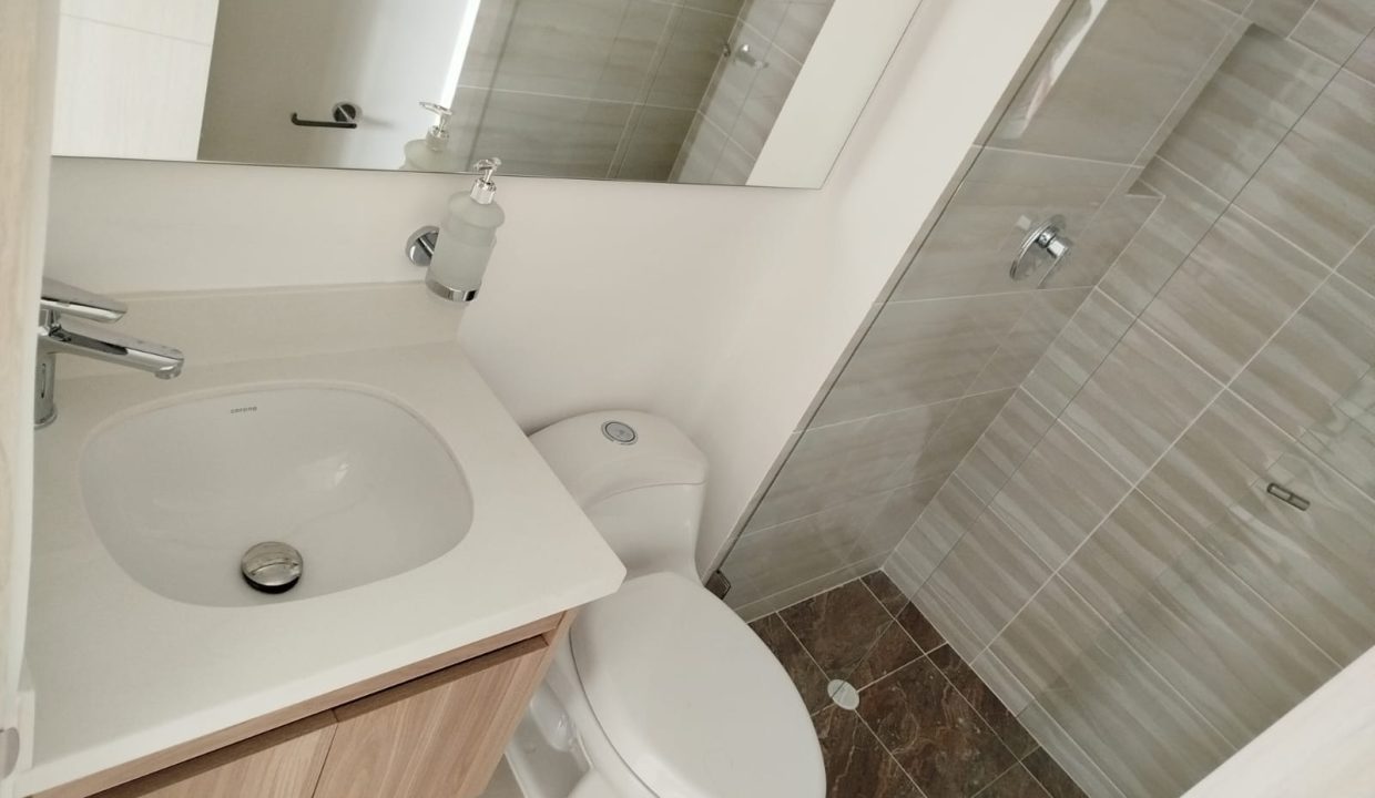 WhatsApp_Image_2025-10-10_at_11.09.16_AM_11