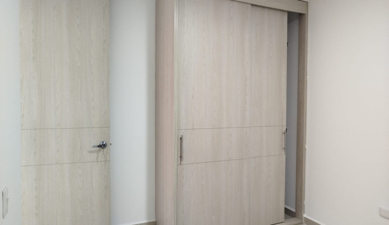 WhatsApp_Image_2025-10-10_at_11.09.16_AM_12