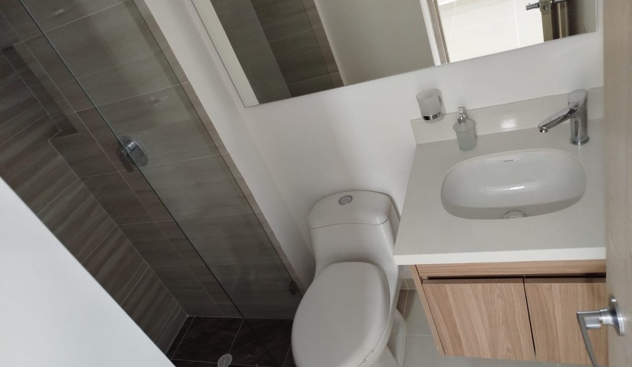 WhatsApp_Image_2025-10-10_at_11.09.16_AM_8