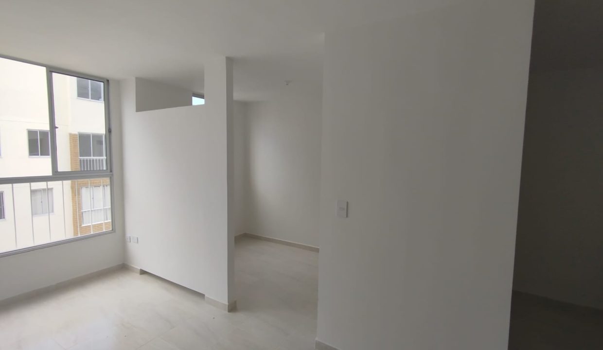 WhatsApp_Image_2025-10-25_at_12.00.37