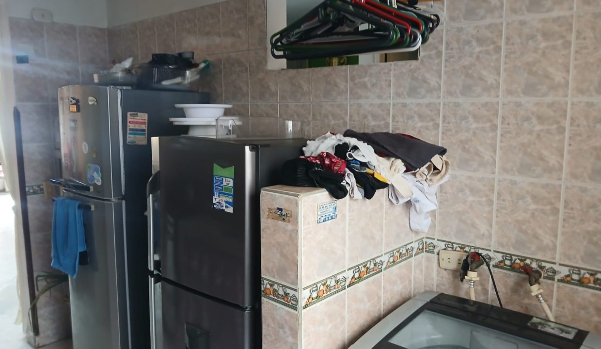 WhatsApp_Image_2025-11-04_at_14.32.48_2