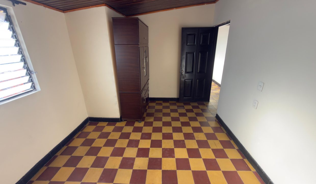 WhatsApp_Image_2025-11-05_at_3.05.29_PM_1