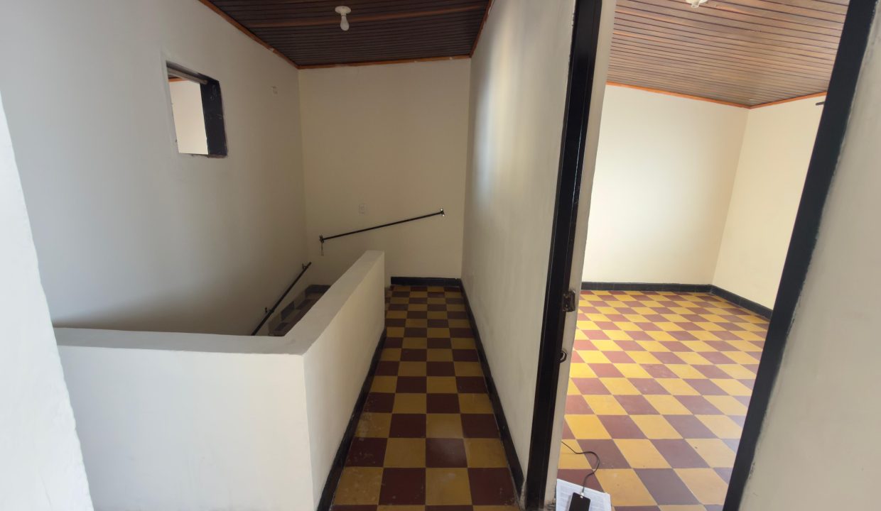 WhatsApp_Image_2025-11-05_at_3.05.30_PM_3