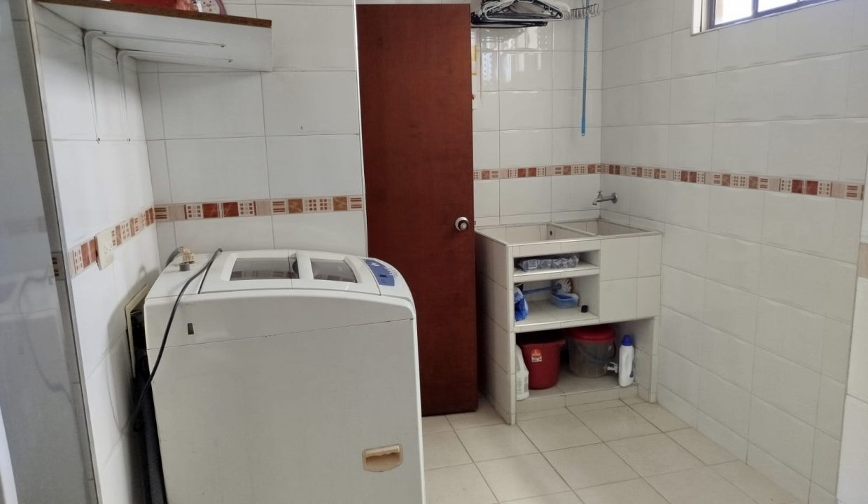 WhatsApp_Image_2025-11-06_at_2.52.35_PM_1