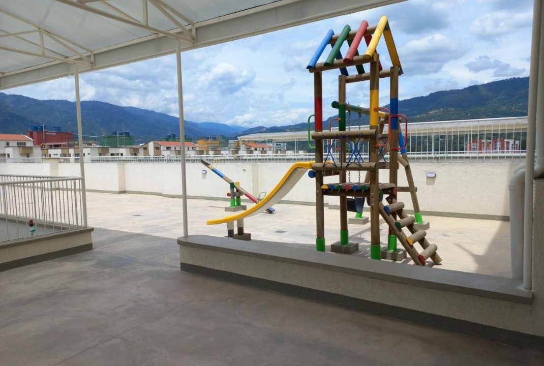 WhatsApp_Image_2025-11-11_at_15.10.57