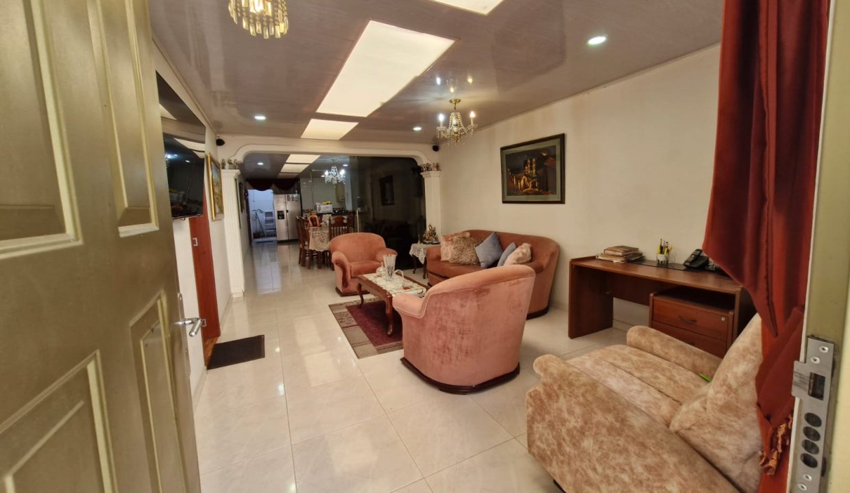 WhatsApp_Image_2025-11-18_at_2.56.13_PM