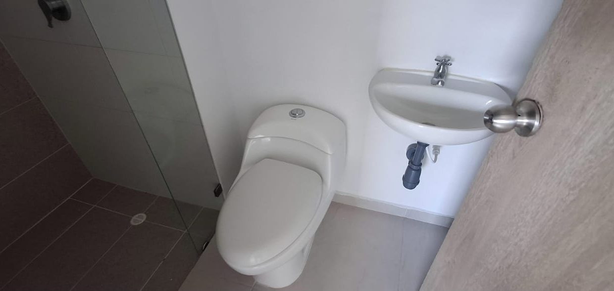 WhatsApp_Image_2025-11-20_at_2.43.08_PM_3