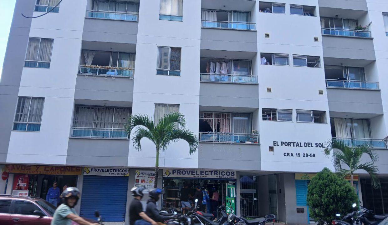 WhatsApp_Image_2025-11-24_at_10.47.24