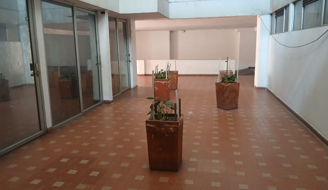 WhatsApp_Image_2025-11-24_at_10.47.32_3