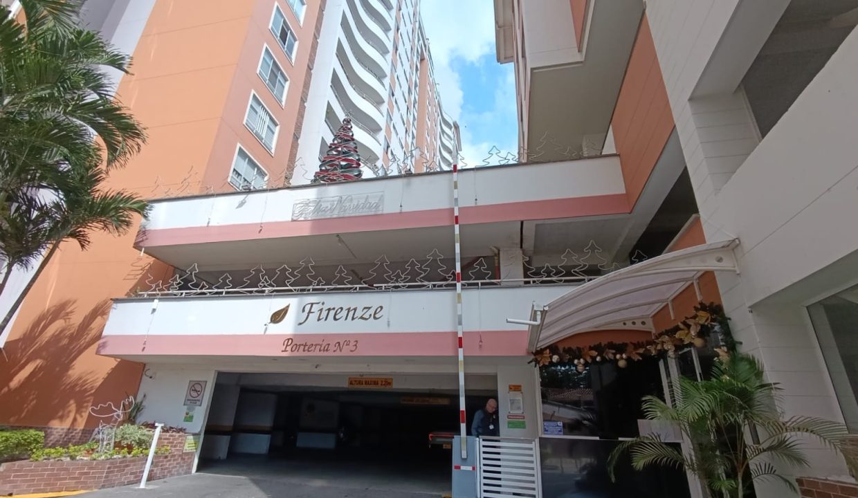 159b94a4-0324-43df-be37-985c526c7d29