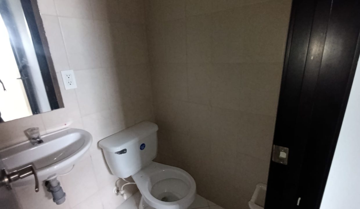 661c3ba8-fb81-47fa-b36e-669c944187a9