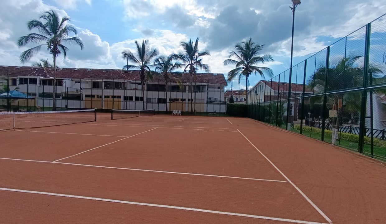 7228de93-d8c4-450b-8a25-58968b431f25