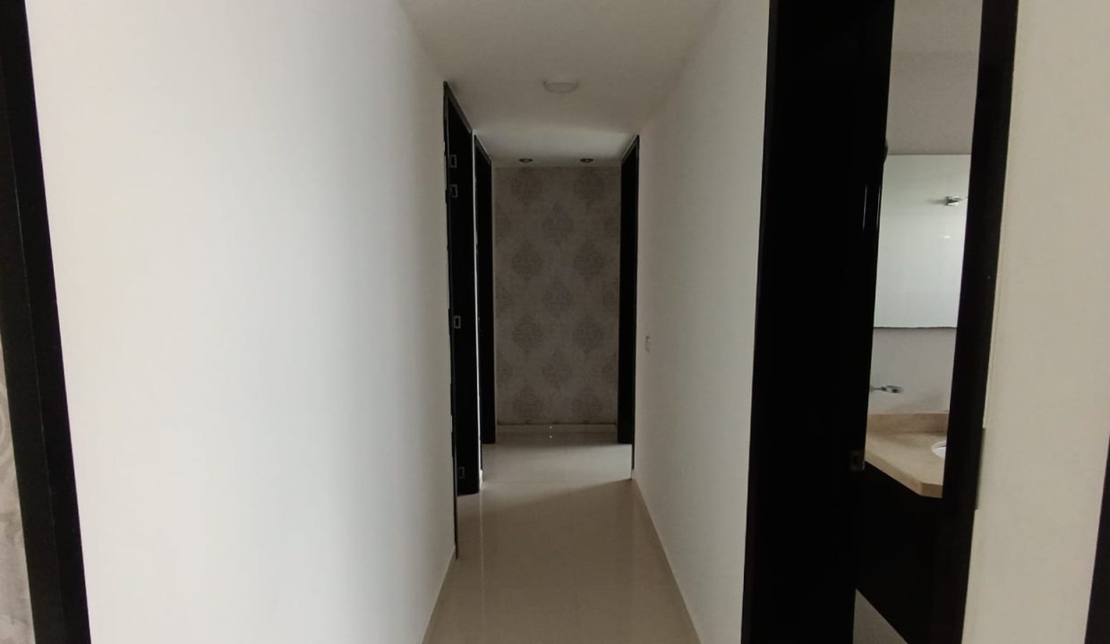 934acbf9-e6c2-4401-ad36-d9aab914828a