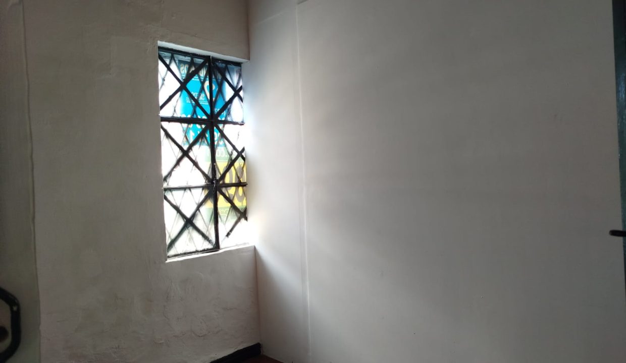 WhatsApp_Image_2025-11-28_at_5.02.04_PM