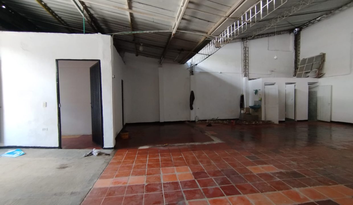 WhatsApp_Image_2025-11-28_at_5.02.04_PM_2