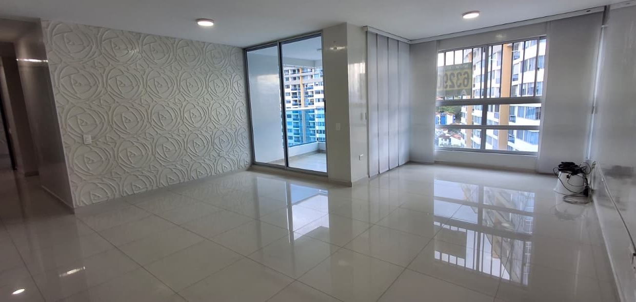 WhatsApp_Image_2025-12-01_at_12.59.23_PM