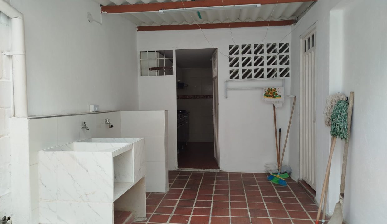 WhatsApp_Image_2025-12-02_at_8.21.52_AM_1