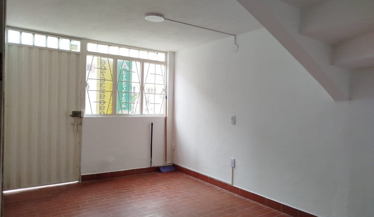 WhatsApp_Image_2025-12-02_at_8.21.53_AM