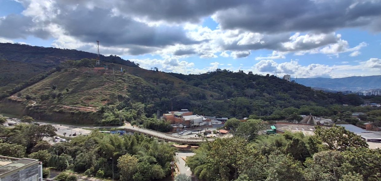 WhatsApp_Image_2025-12-09_at_11.21.44_AM