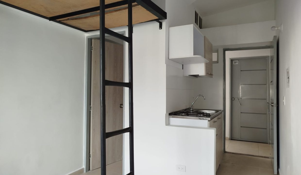 WhatsApp_Image_2025-12-09_at_4.07.58_PM_2