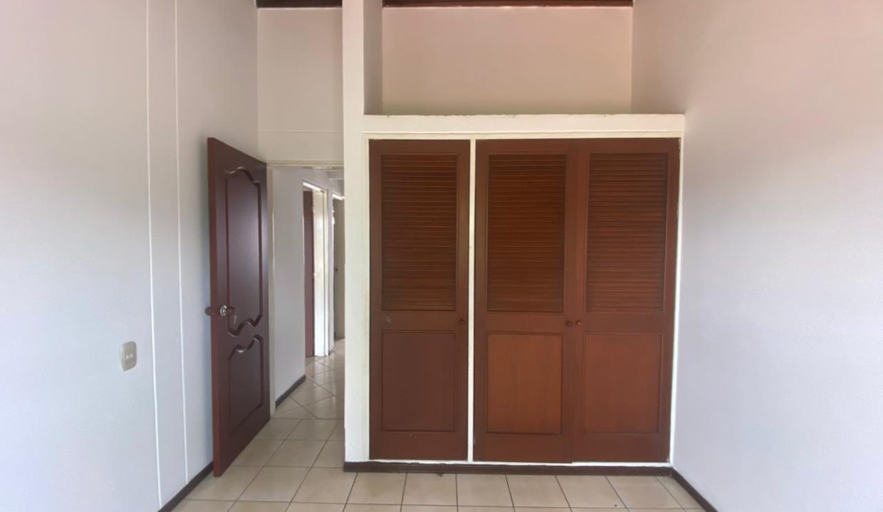 edd268e5-7e0a-4116 (1)